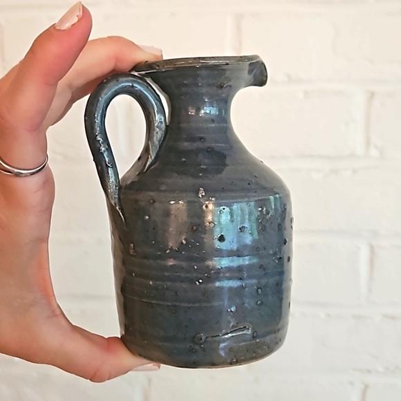 Handmade Stoneware Vase or Pitcher - Picture 5 of 6